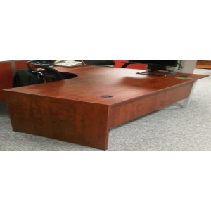 63 X 48 L-DESK