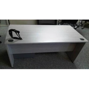 48 X 30 DESKS