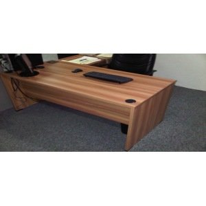 63 X 48 L-DESK